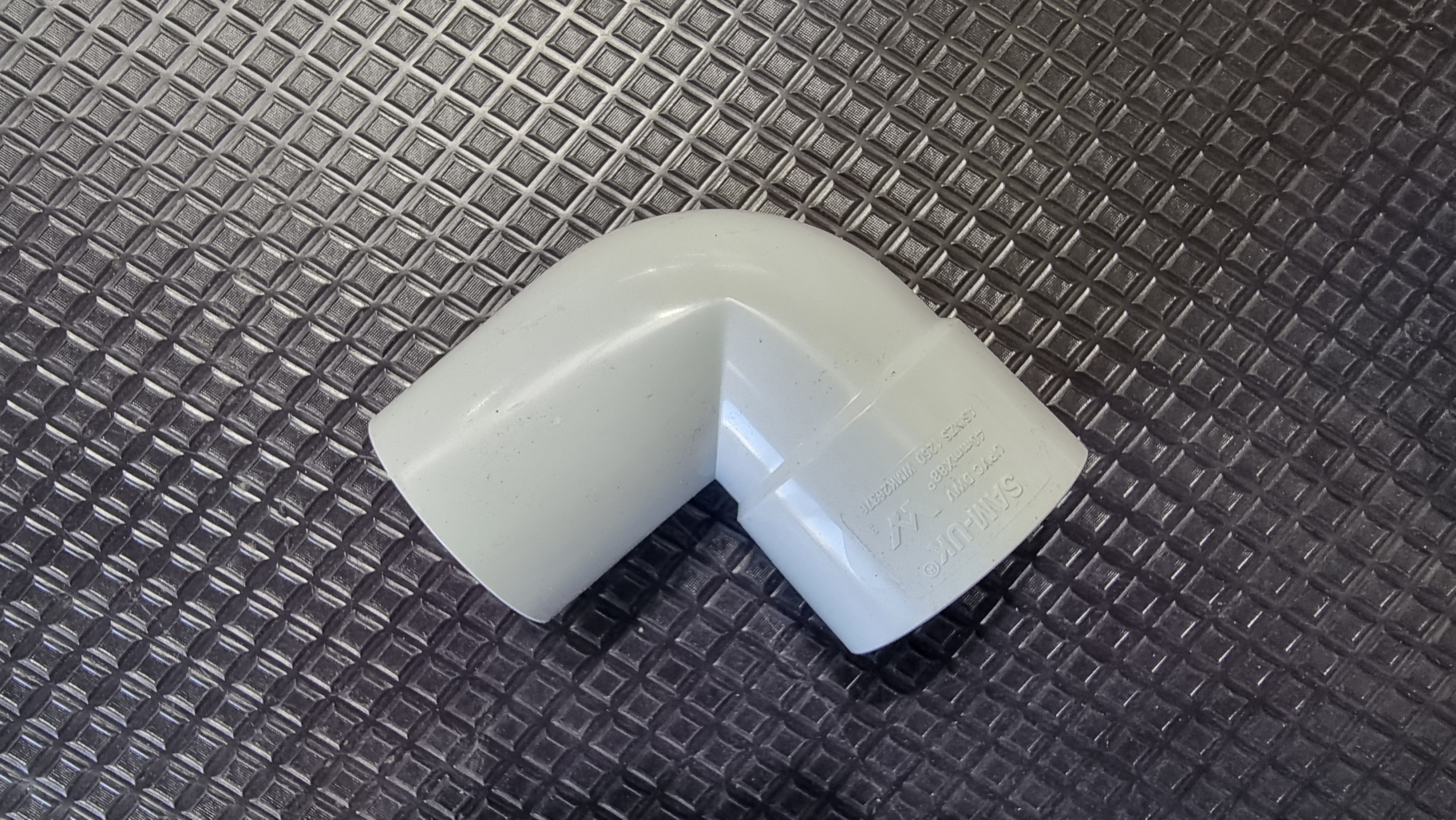 PVC Bend 90â° M/F 40mm