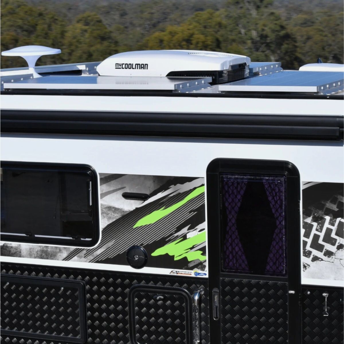 MyCOOLMAN Inverter Roof Top Air Conditioner 3kw