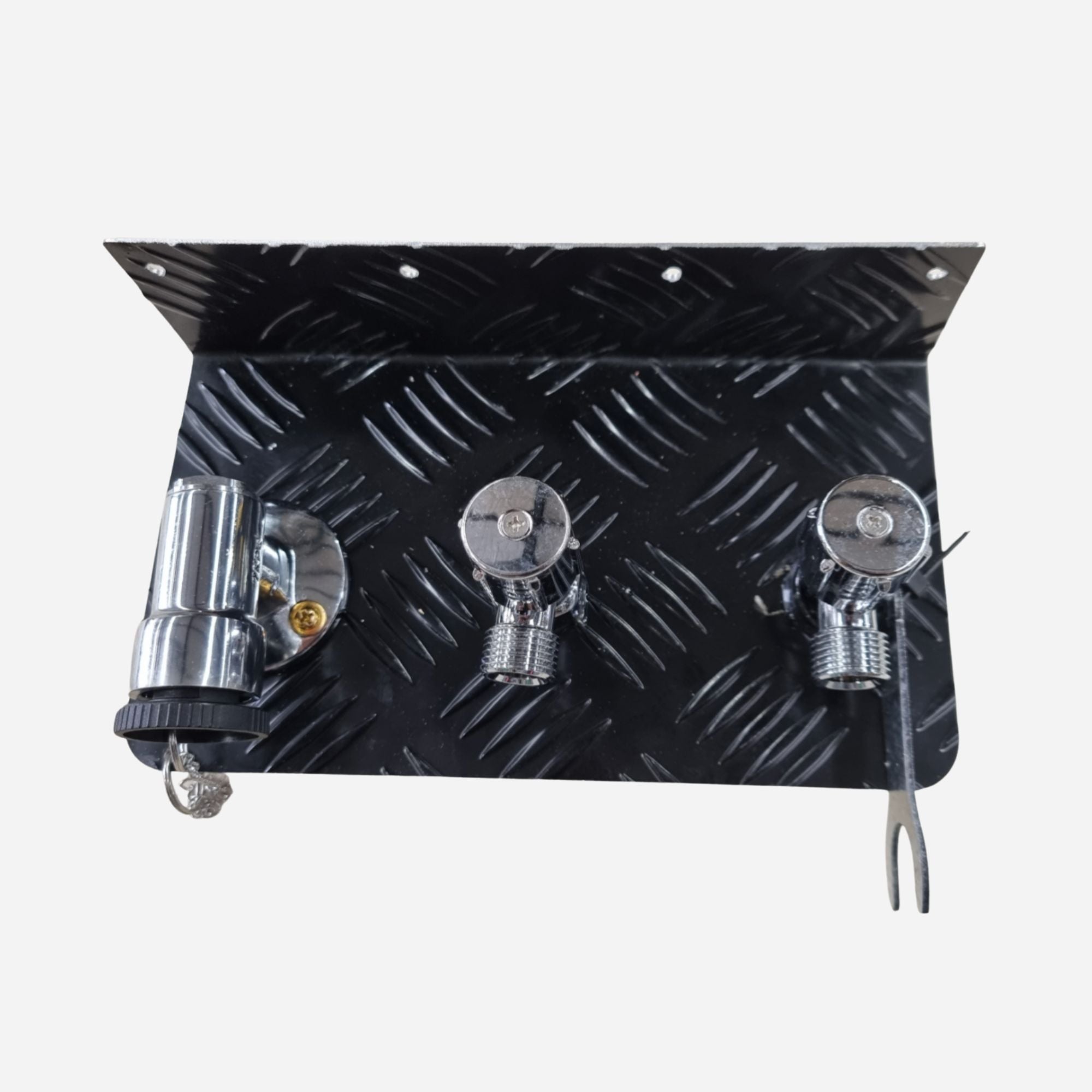 1 Bayonet with 2 Taps Combo - Assembly