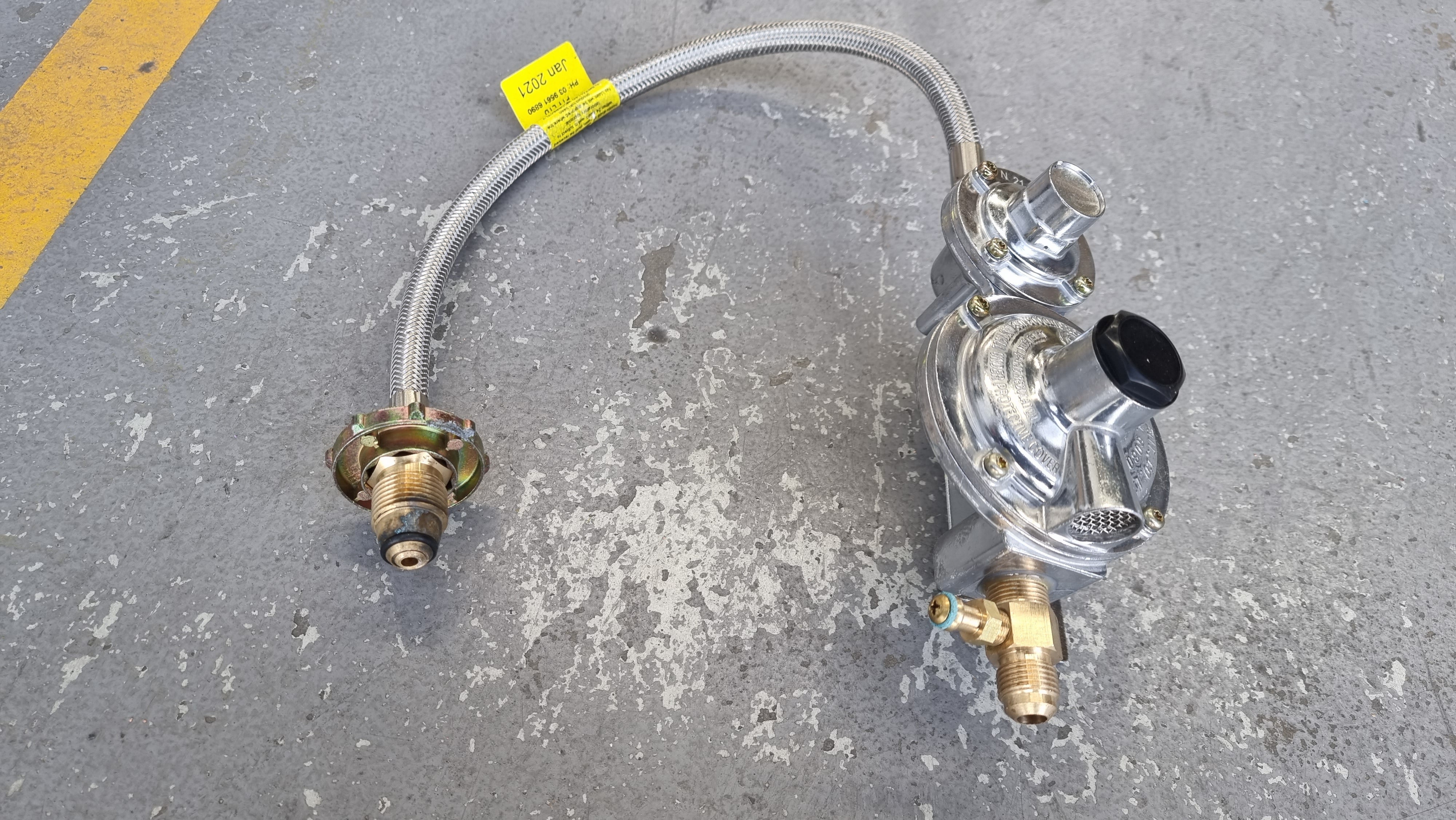 Single Gas Regulator 450mm | Plenty River