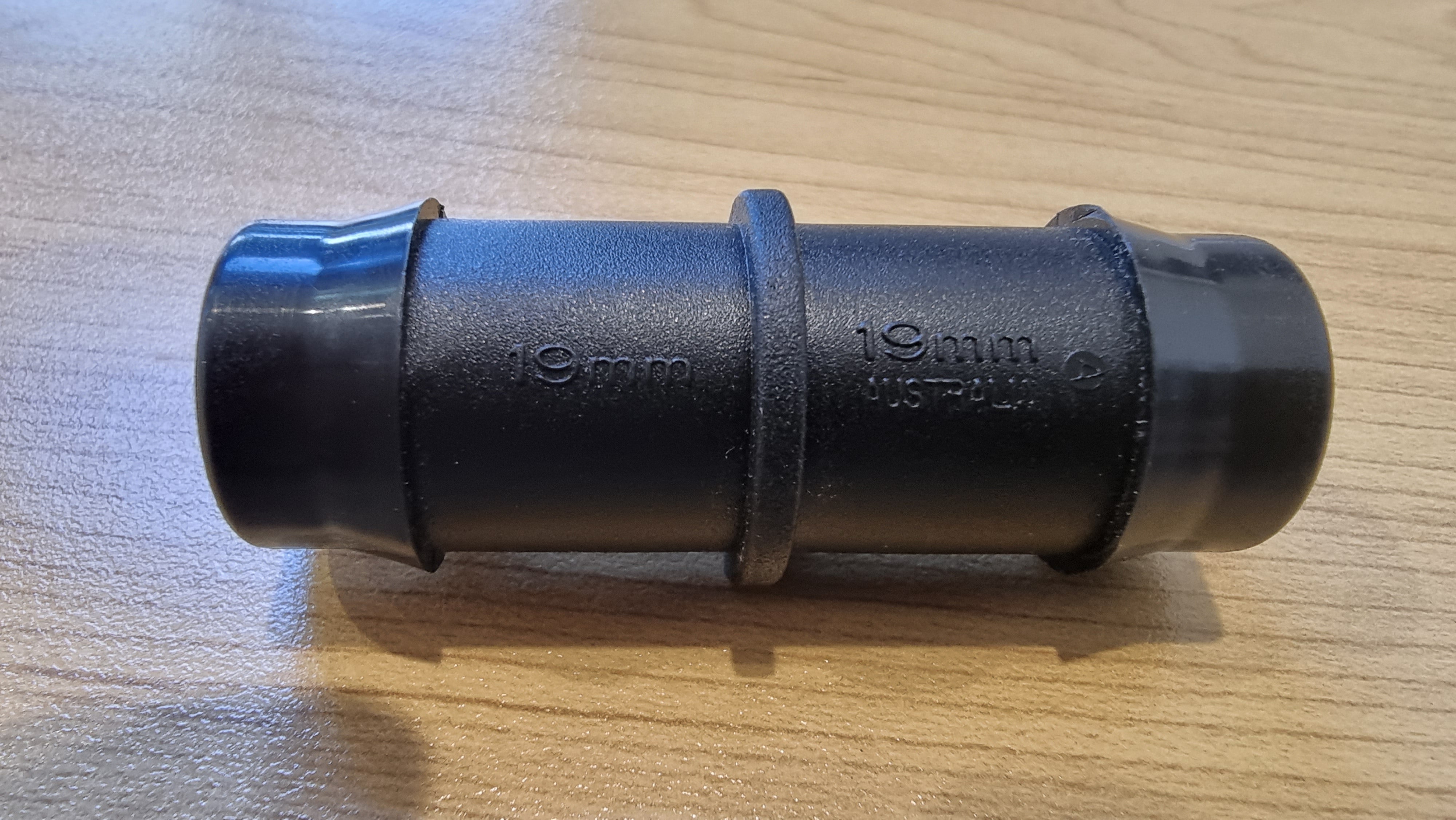 Joiner 19mm Barb Poly