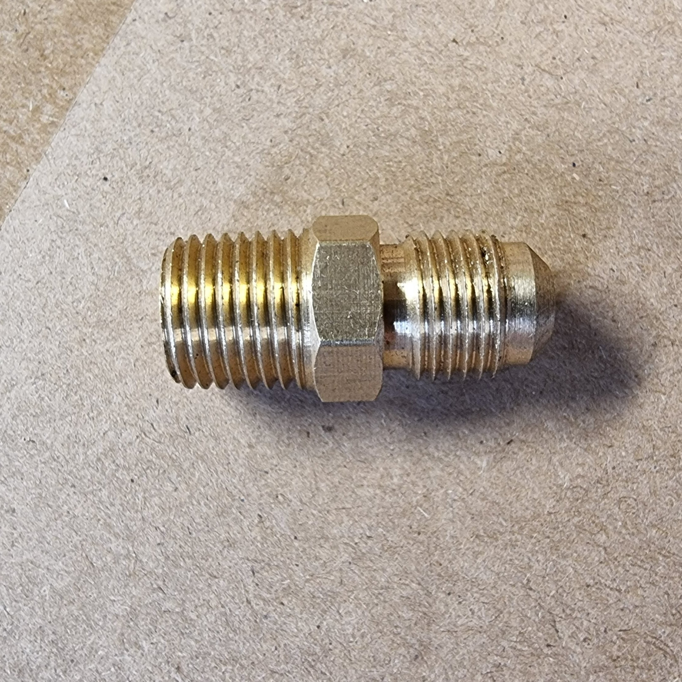 5/16" Flare x 1/4" BSPT Union - Cooker Union